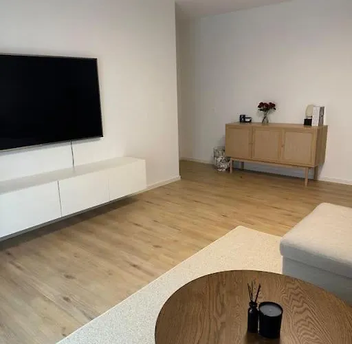 Neubauwohnung, 5 Minuten Zur Messe Hannover