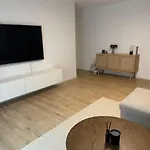 Neubauwohnung, 5 Minuten Zur Messe Hannover