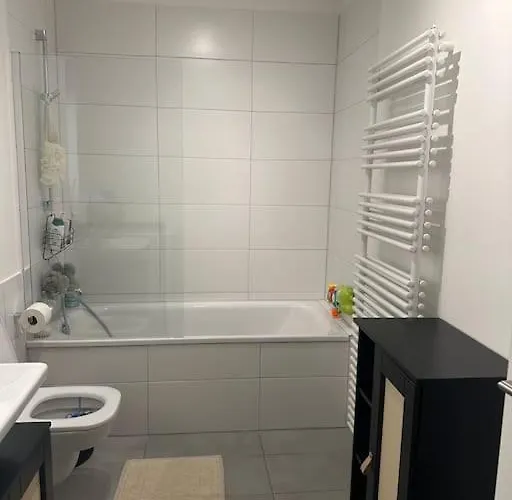 Appartement Neubauwohnung, 5 Minuten Zur Messe *